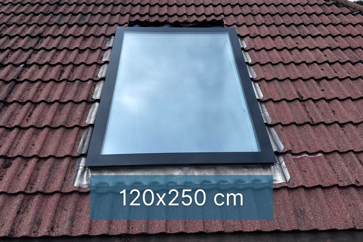 Vast dakraam voor schuin dak 120 x 250 cm, Driedubbel glas, HR+++, U-waarde: 0,9 W/m²K - Afbeelding 1